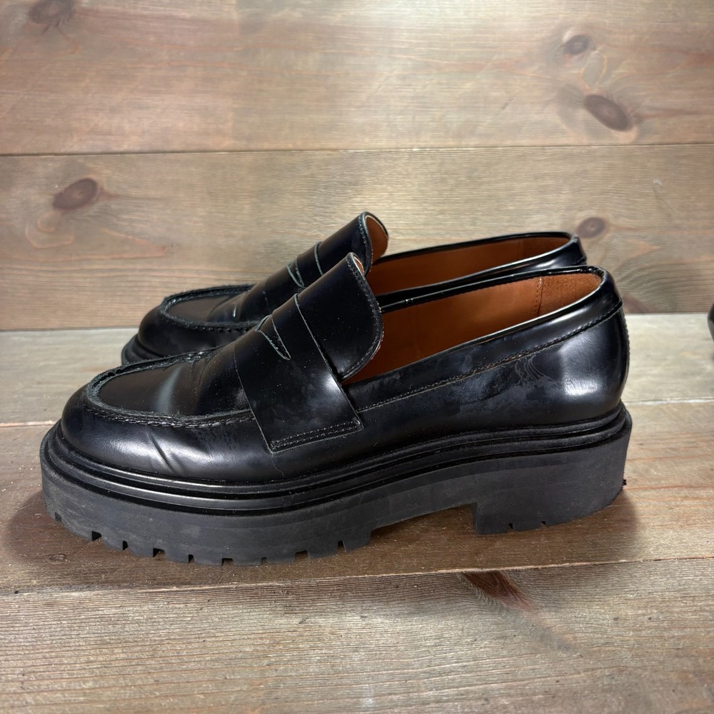 Thursday penny Womens size 7 shoes Black Leather Platform Lug Sole loafers